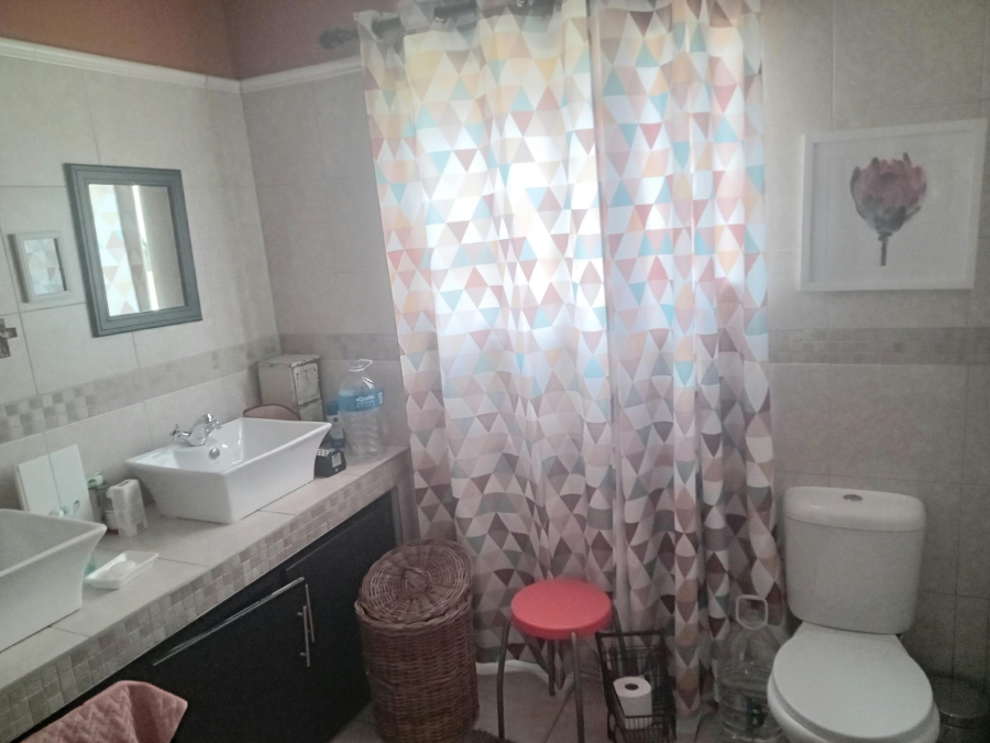 4 Bedroom Property for Sale in Kensington Gauteng