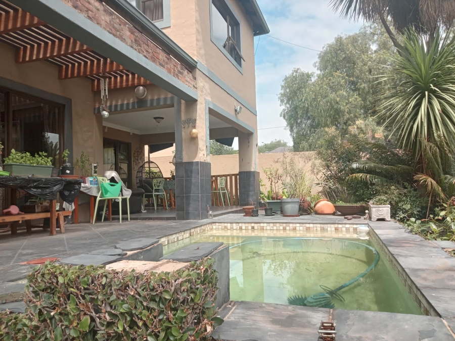 4 Bedroom Property for Sale in Kensington Gauteng