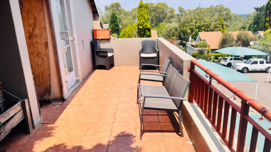 3 Bedroom Property for Sale in Douglasdale Gauteng
