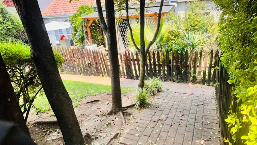 3 Bedroom Property for Sale in Douglasdale Gauteng