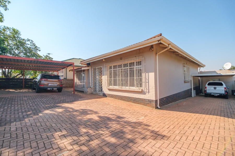 3 Bedroom Property for Sale in Georginia Gauteng