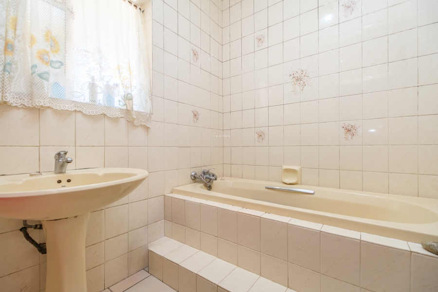 3 Bedroom Property for Sale in Georginia Gauteng