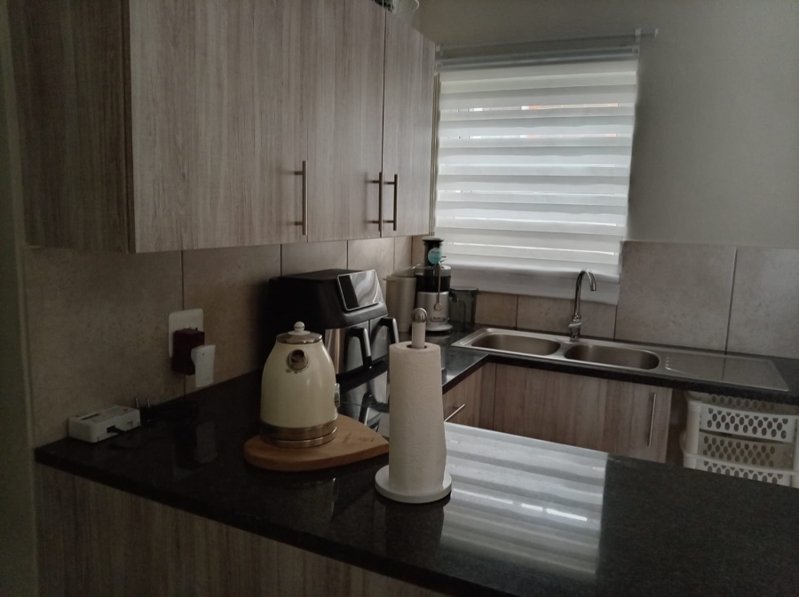 2 Bedroom Property for Sale in Parkdene Gauteng