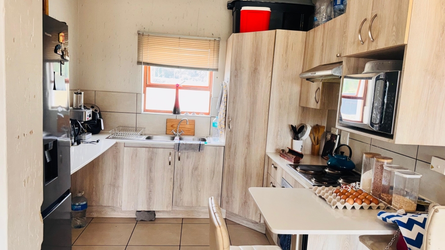 2 Bedroom Property for Sale in Douglasdale Gauteng