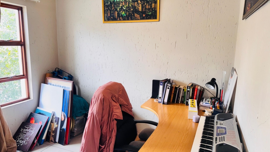 2 Bedroom Property for Sale in Douglasdale Gauteng