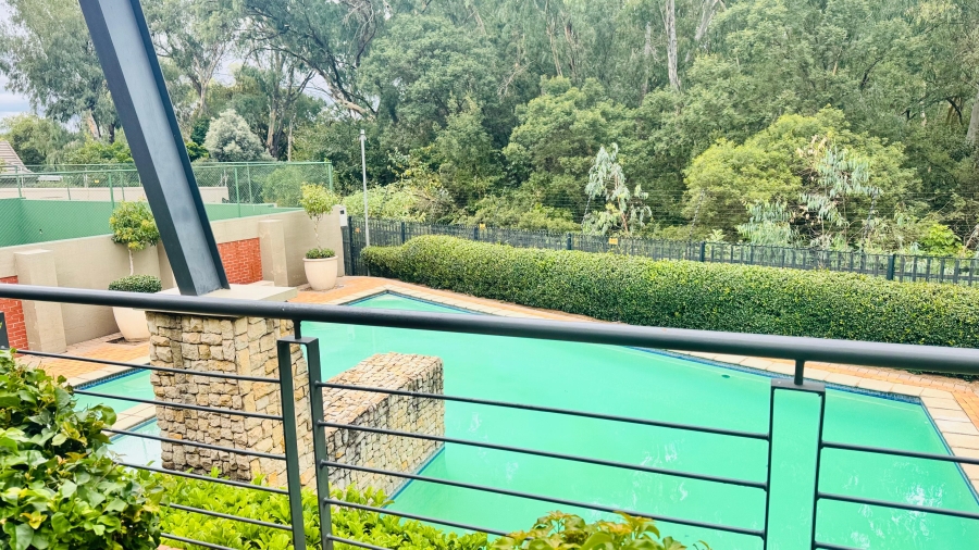 2 Bedroom Property for Sale in Douglasdale Gauteng