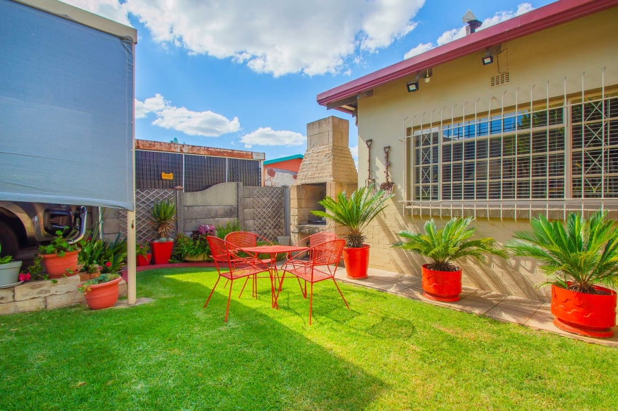 3 Bedroom Property for Sale in Wentworth Park Gauteng