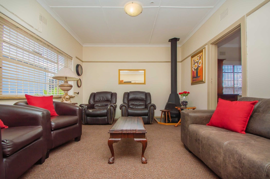 3 Bedroom Property for Sale in Wentworth Park Gauteng