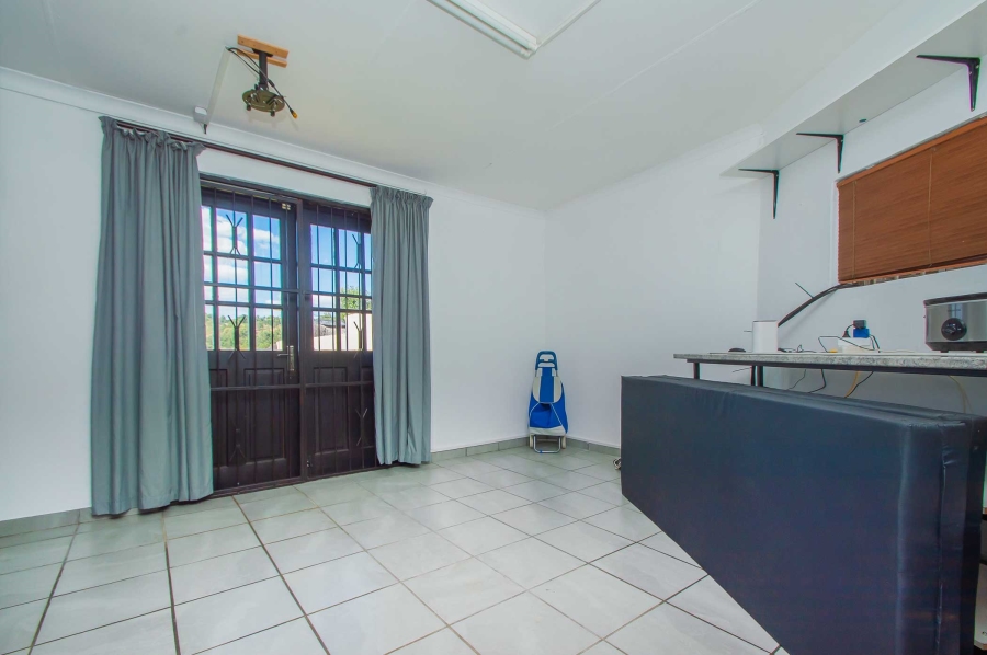 3 Bedroom Property for Sale in Wentworth Park Gauteng