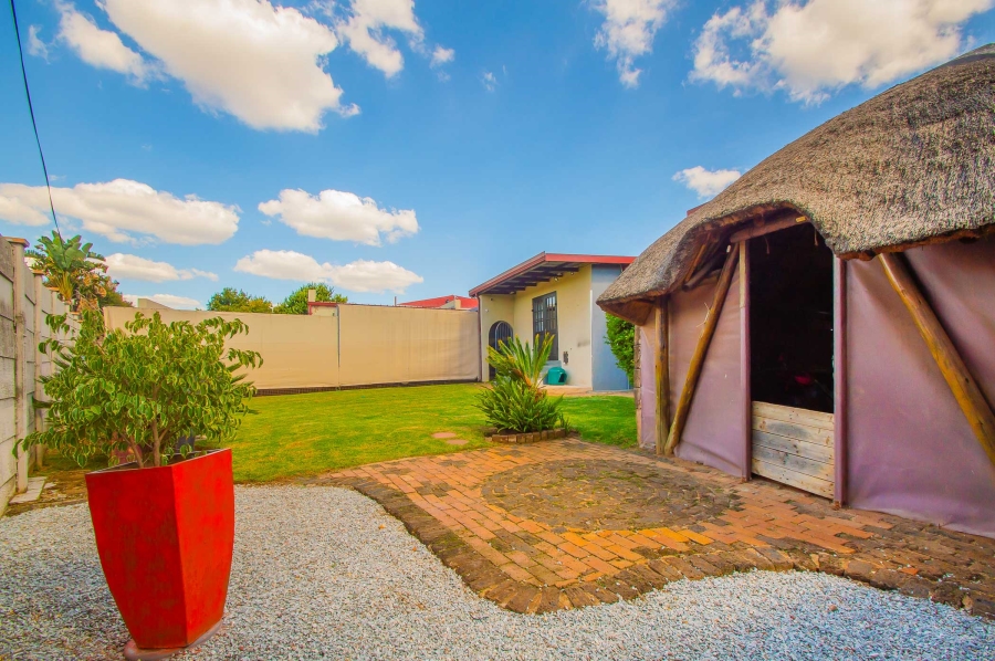 3 Bedroom Property for Sale in Wentworth Park Gauteng