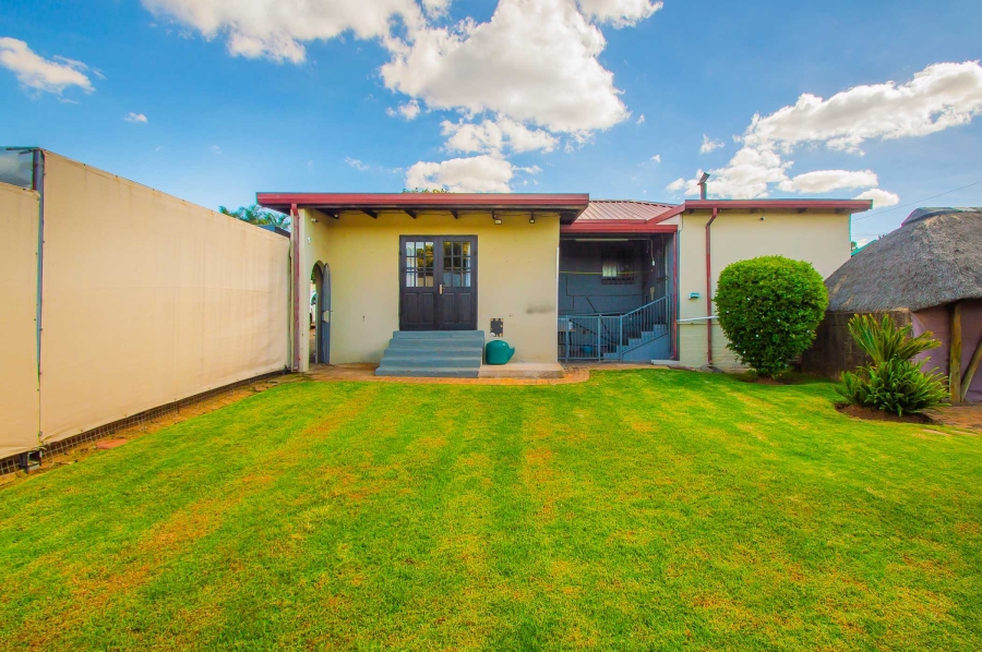 3 Bedroom Property for Sale in Wentworth Park Gauteng