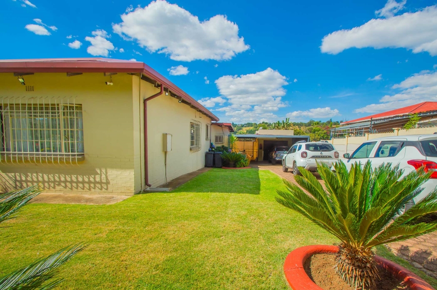 3 Bedroom Property for Sale in Wentworth Park Gauteng