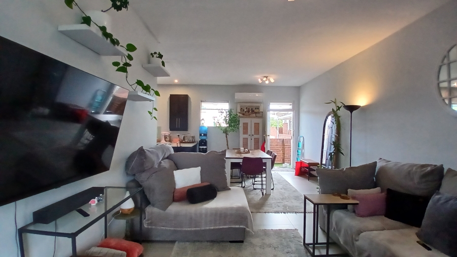 To Let 2 Bedroom Property for Rent in Berario Gauteng