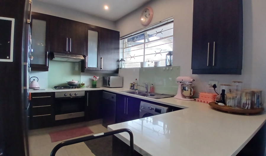 To Let 2 Bedroom Property for Rent in Berario Gauteng