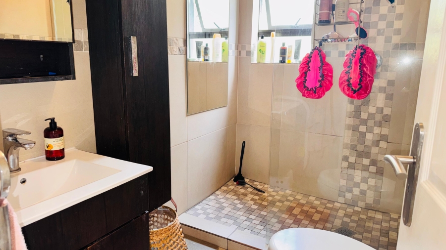 2 Bedroom Property for Sale in Jukskei Park Gauteng