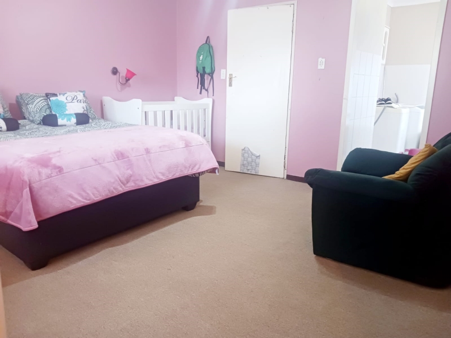 2 Bedroom Property for Sale in Windsor West Gauteng