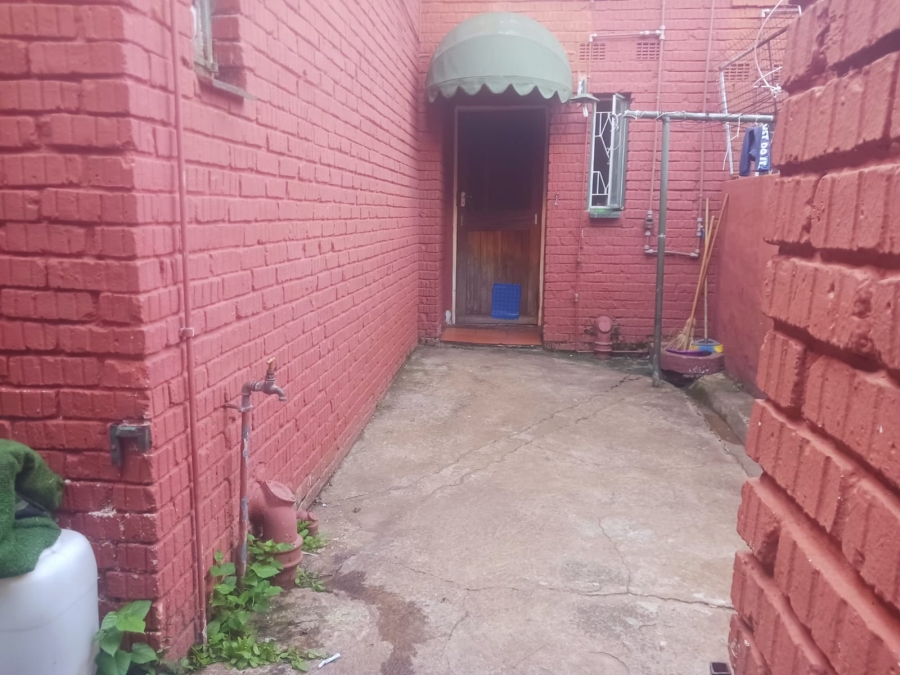 2 Bedroom Property for Sale in Windsor West Gauteng