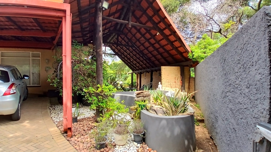 4 Bedroom Property for Sale in Quellerina Gauteng