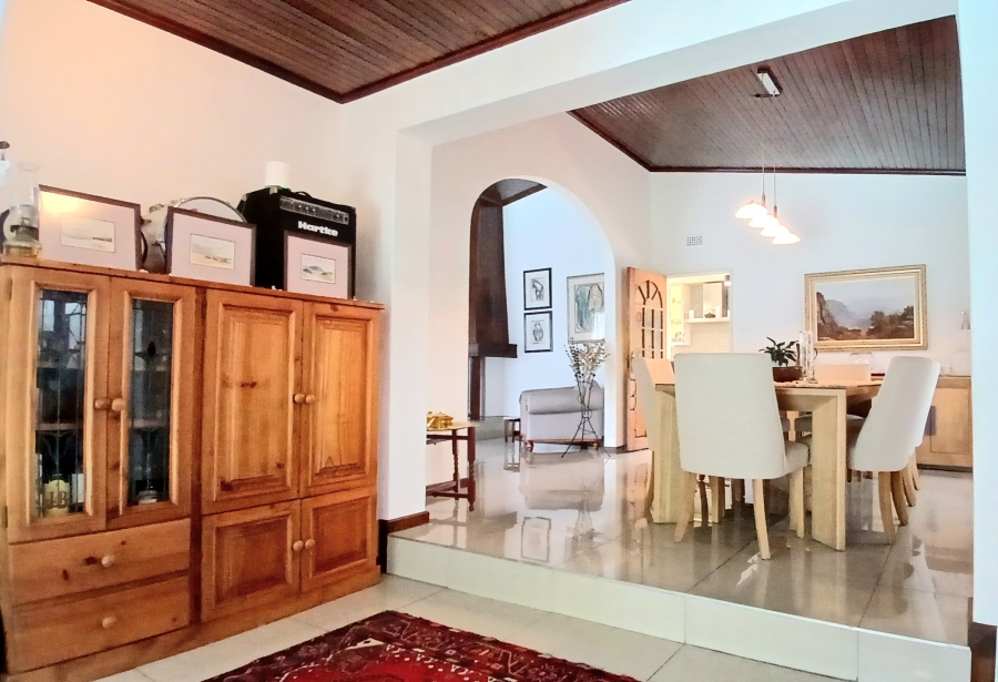 4 Bedroom Property for Sale in Quellerina Gauteng