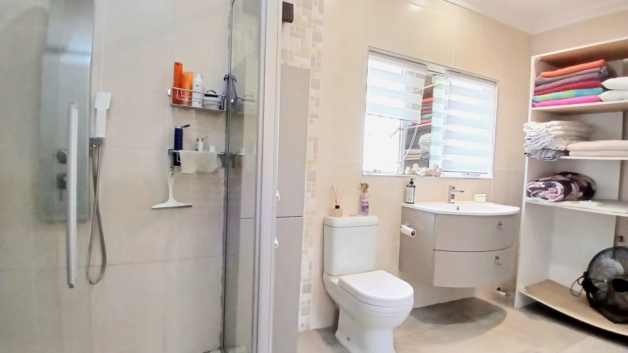 4 Bedroom Property for Sale in Quellerina Gauteng