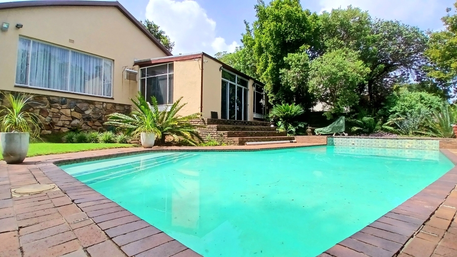 4 Bedroom Property for Sale in Quellerina Gauteng