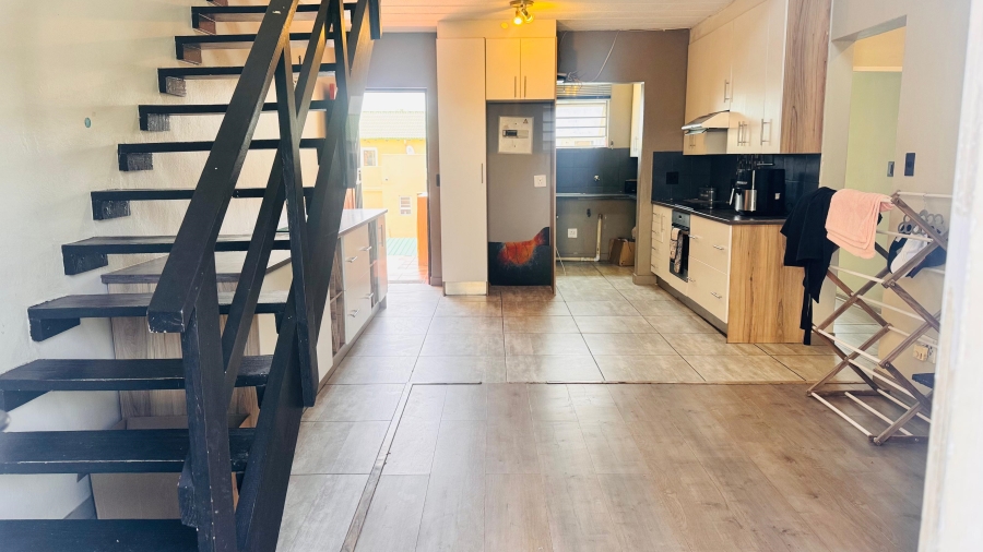 2 Bedroom Property for Sale in Noordhang Gauteng