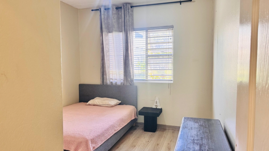 2 Bedroom Property for Sale in Noordhang Gauteng
