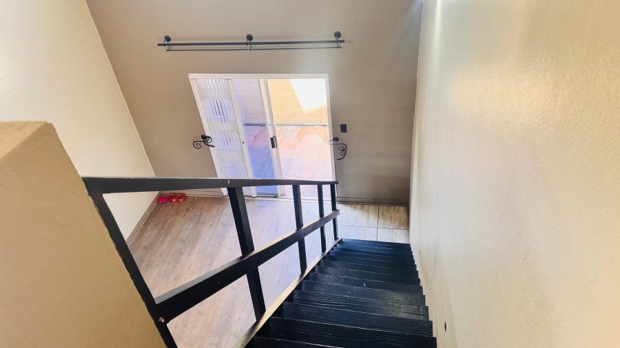 2 Bedroom Property for Sale in Noordhang Gauteng