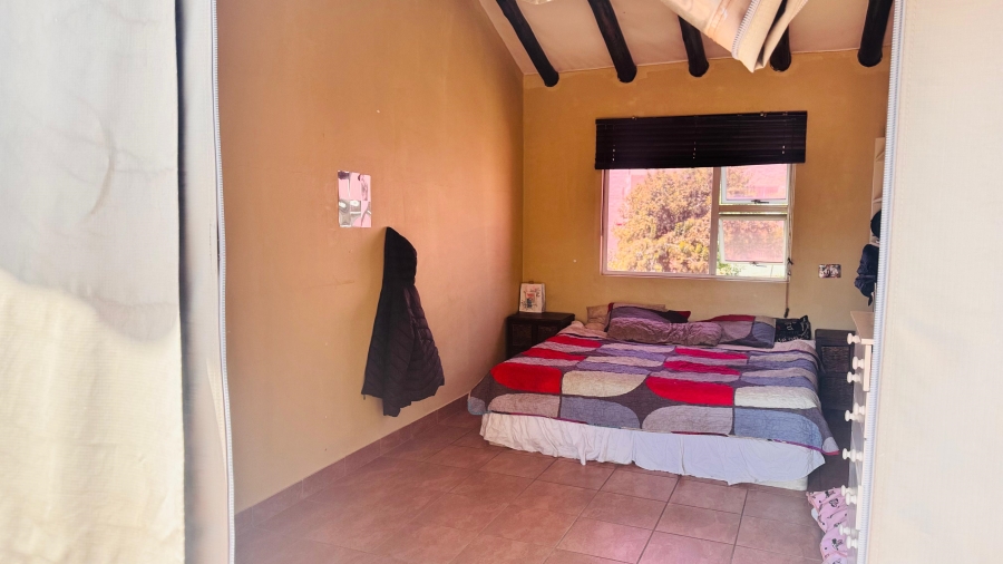 2 Bedroom Property for Sale in Noordhang Gauteng