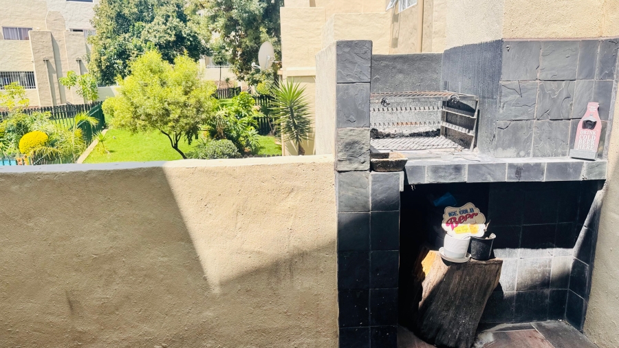 2 Bedroom Property for Sale in Noordhang Gauteng