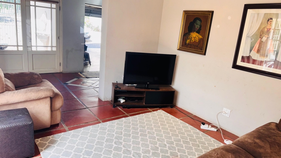 4 Bedroom Property for Sale in Meadowhurst Gauteng