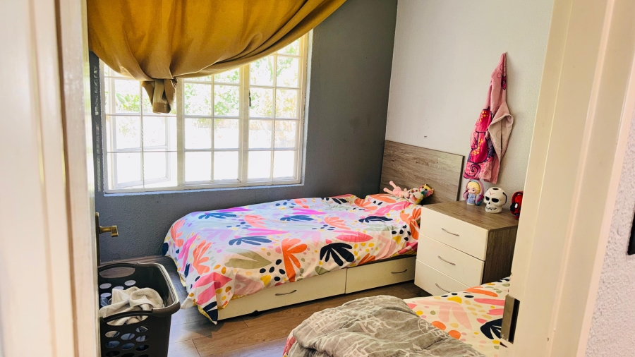 4 Bedroom Property for Sale in Meadowhurst Gauteng