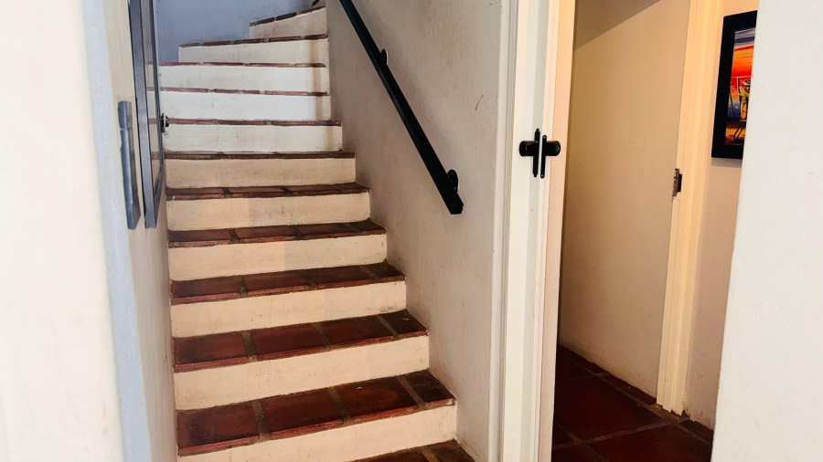 4 Bedroom Property for Sale in Meadowhurst Gauteng