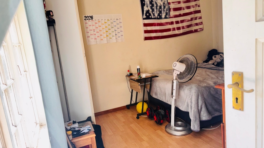 4 Bedroom Property for Sale in Meadowhurst Gauteng