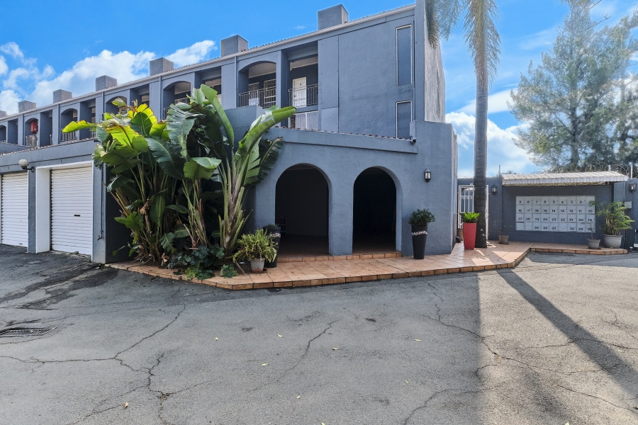 1 Bedroom Property for Sale in Blackheath Gauteng