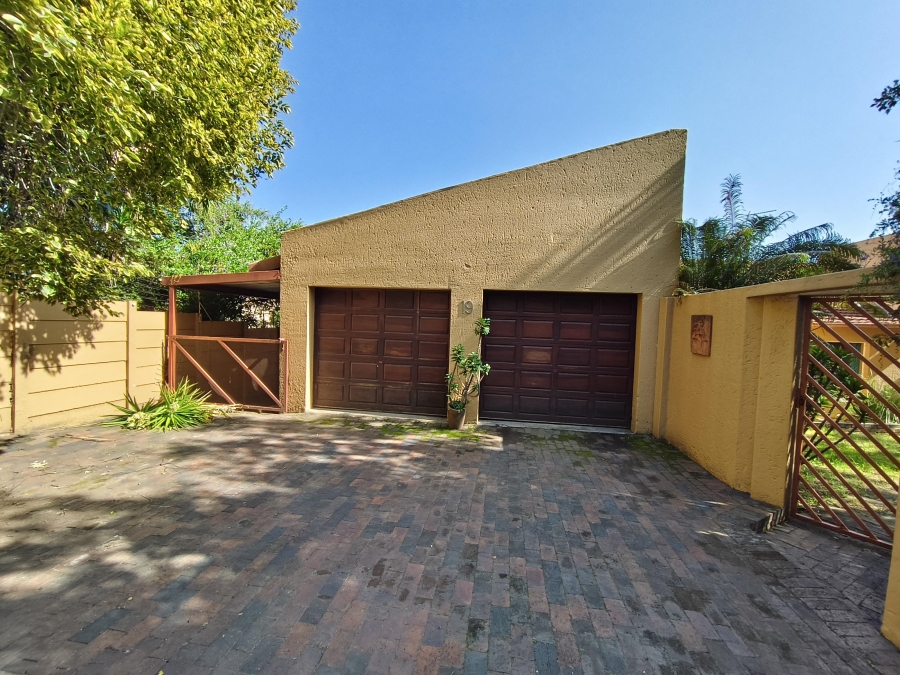 3 Bedroom Property for Sale in Northwold Gauteng