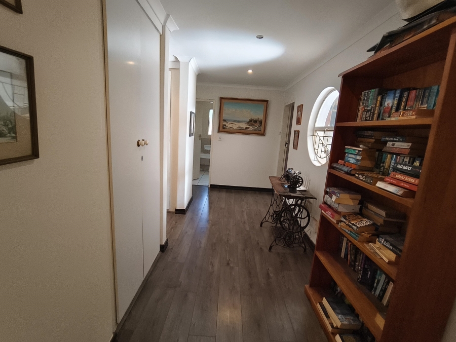 3 Bedroom Property for Sale in Northwold Gauteng