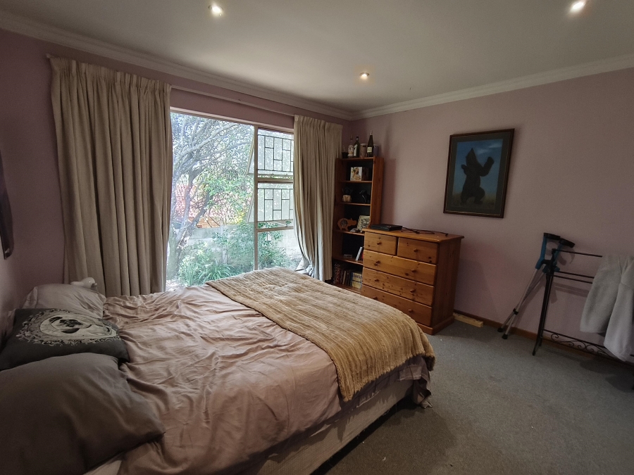 3 Bedroom Property for Sale in Northwold Gauteng