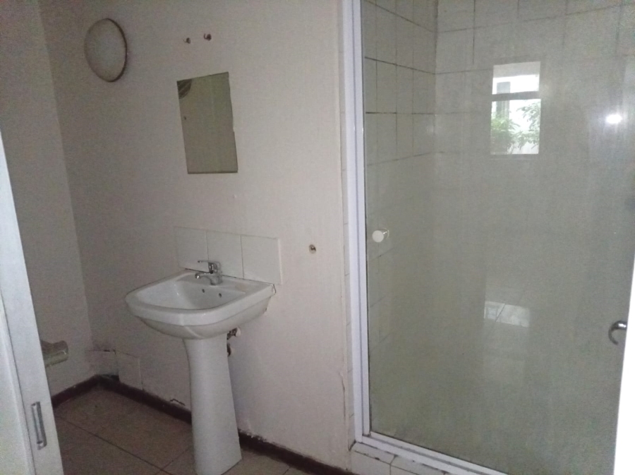 2 Bedroom Property for Sale in Eveleigh Gauteng