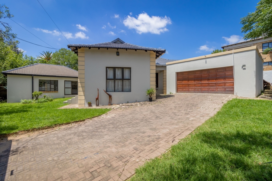 4 Bedroom Property for Sale in Ferndale Gauteng
