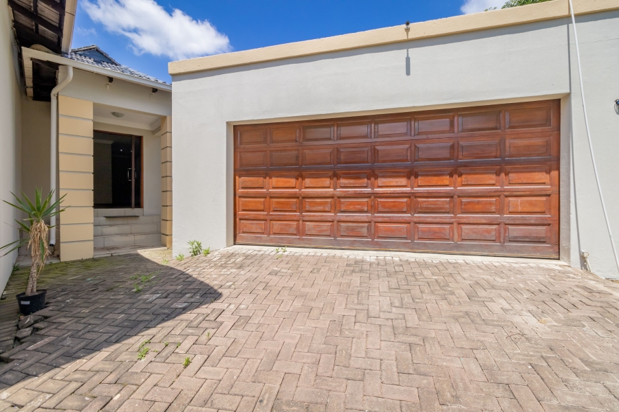 4 Bedroom Property for Sale in Ferndale Gauteng