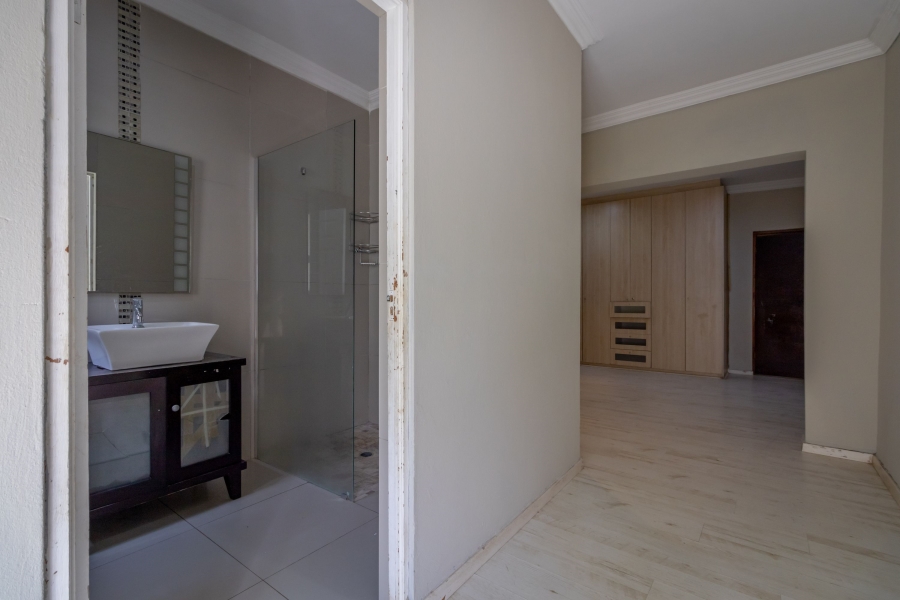 4 Bedroom Property for Sale in Ferndale Gauteng