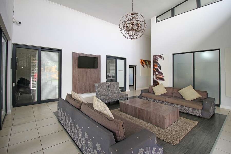 3 Bedroom Property for Sale in Petervale Gauteng