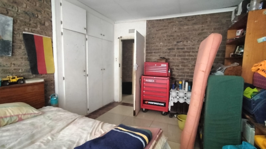 4 Bedroom Property for Sale in Vleikop A H Gauteng