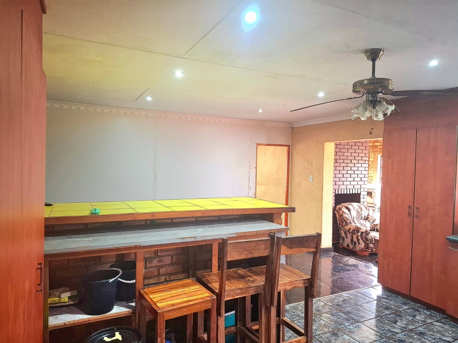 4 Bedroom Property for Sale in Westonaria Gauteng