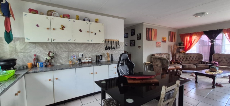 0 Bedroom Property for Sale in Hillside Gauteng