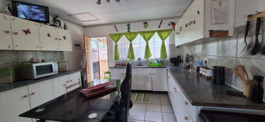 0 Bedroom Property for Sale in Hillside Gauteng