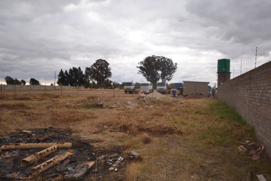 0 Bedroom Property for Sale in Hillside Gauteng