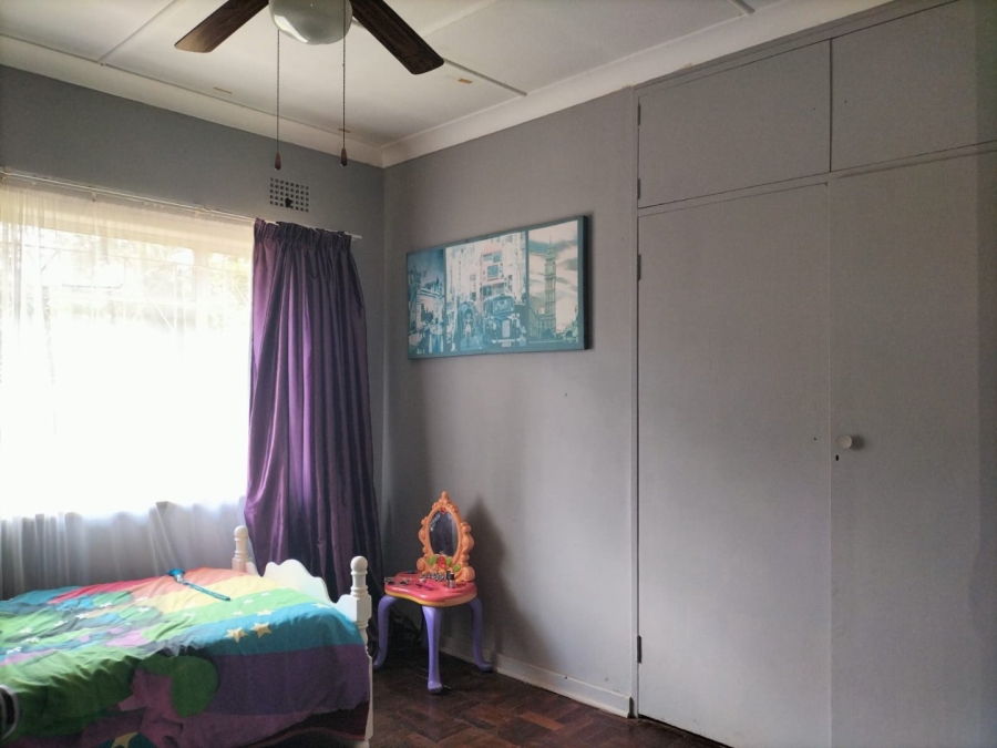 5 Bedroom Property for Sale in Middelvlei A H Gauteng