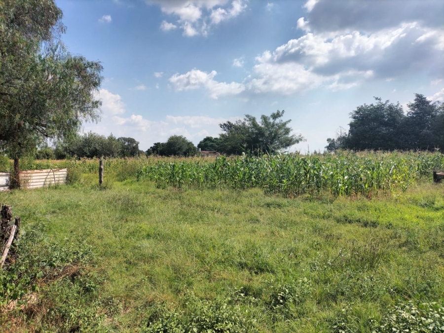 5 Bedroom Property for Sale in Middelvlei A H Gauteng